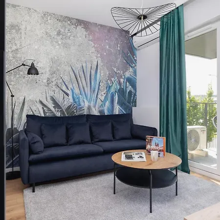 Beautiful Steam Park Apartment With Parking Old Town Cracow By Noclegi Renters Cracovia Esterno foto